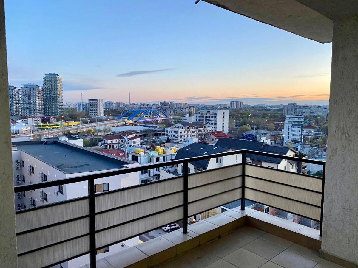 Sky Modern 1 Bedroom Apt W Free Parking Bucharest Exterior photo